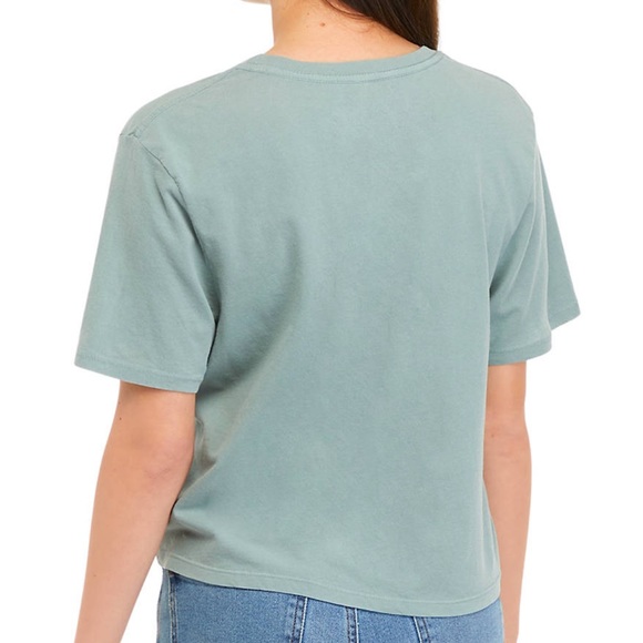 NWT Sonny & Cher Cropped Graphic Tee - Picture 2 of 3